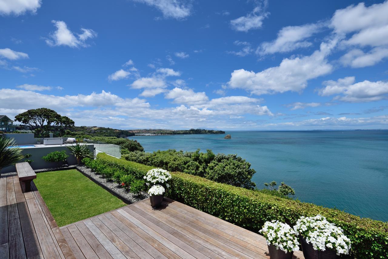 Luxury House With Clifftop Seaview Whangaparaoa Zewnętrze zdjęcie